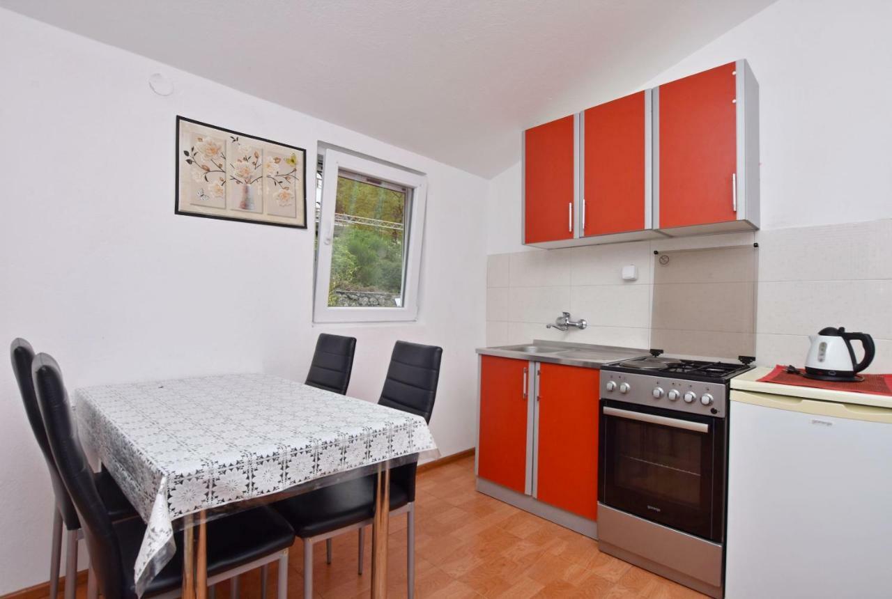 Apartments Siljak Petrovac Room photo